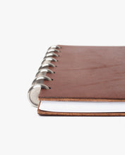 Load image into Gallery viewer, Discbound Heirloom Journal (Brown)